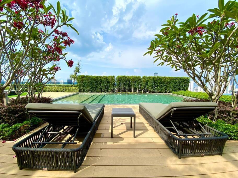 Pangsapuri Beacon Executive By Staycation Georgetown